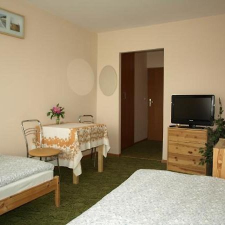 Hotel Mark Marki  Kültér fotó